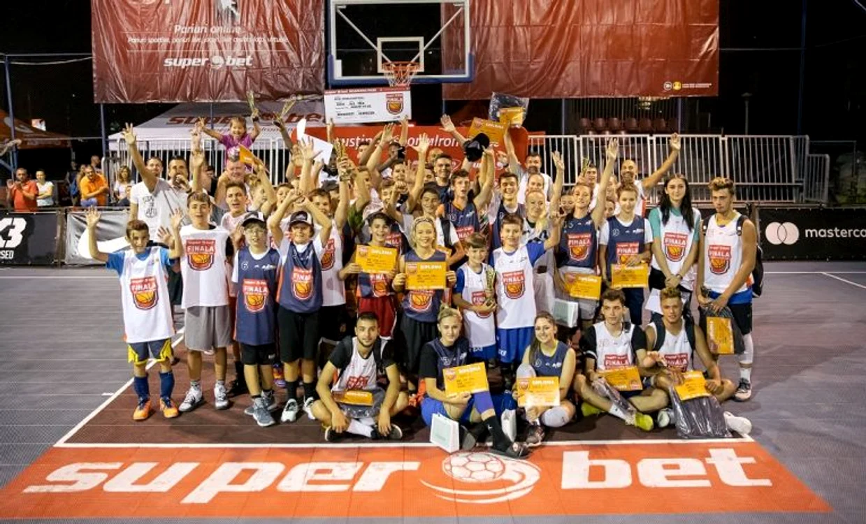 Medaliatii turneului 3x3 de la Bucuresti
