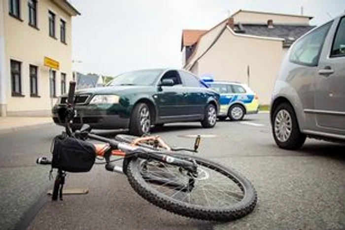 Traumele în urma căzăturilor de pe trotinetă sau bicicletă sunt variatefoto: Pixabay.com
