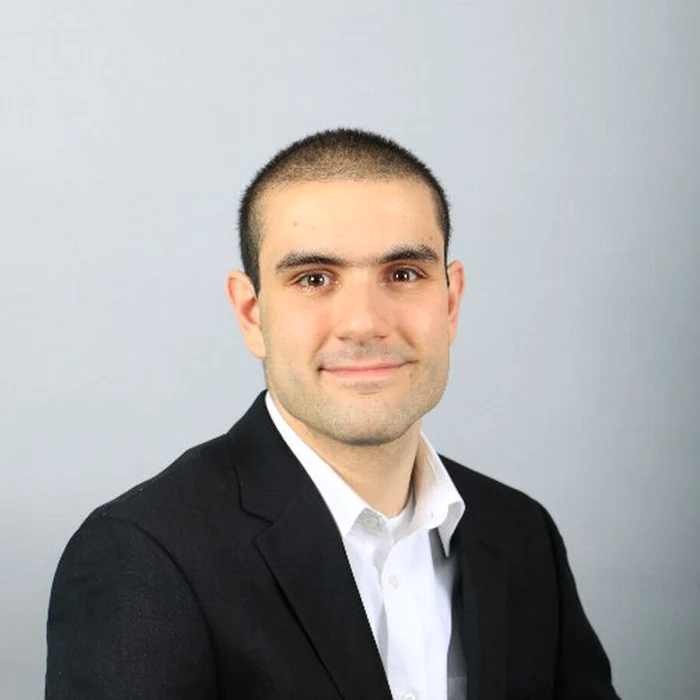 Alek Minassian are 25 de ani şi este student la ITfoto Linkedin