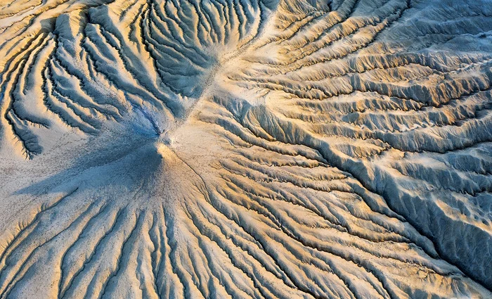 Vulcanii noroioși. Foto: Ciprian Cenan