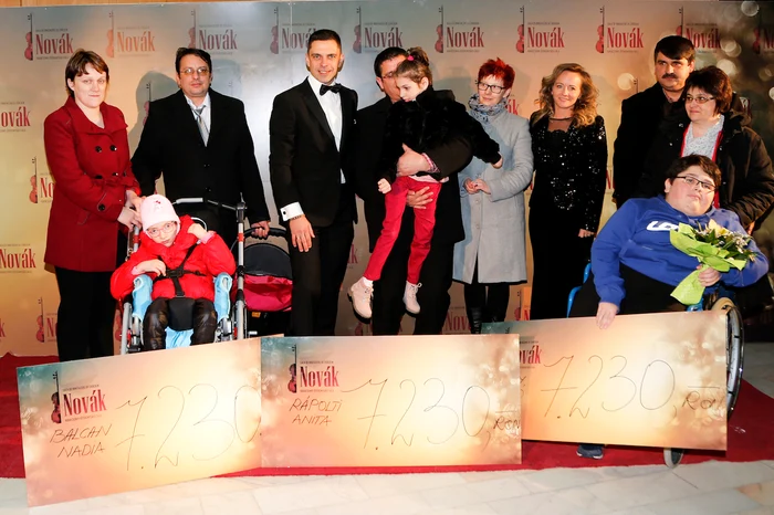 
    Novak a organizat o gală caritabilă  