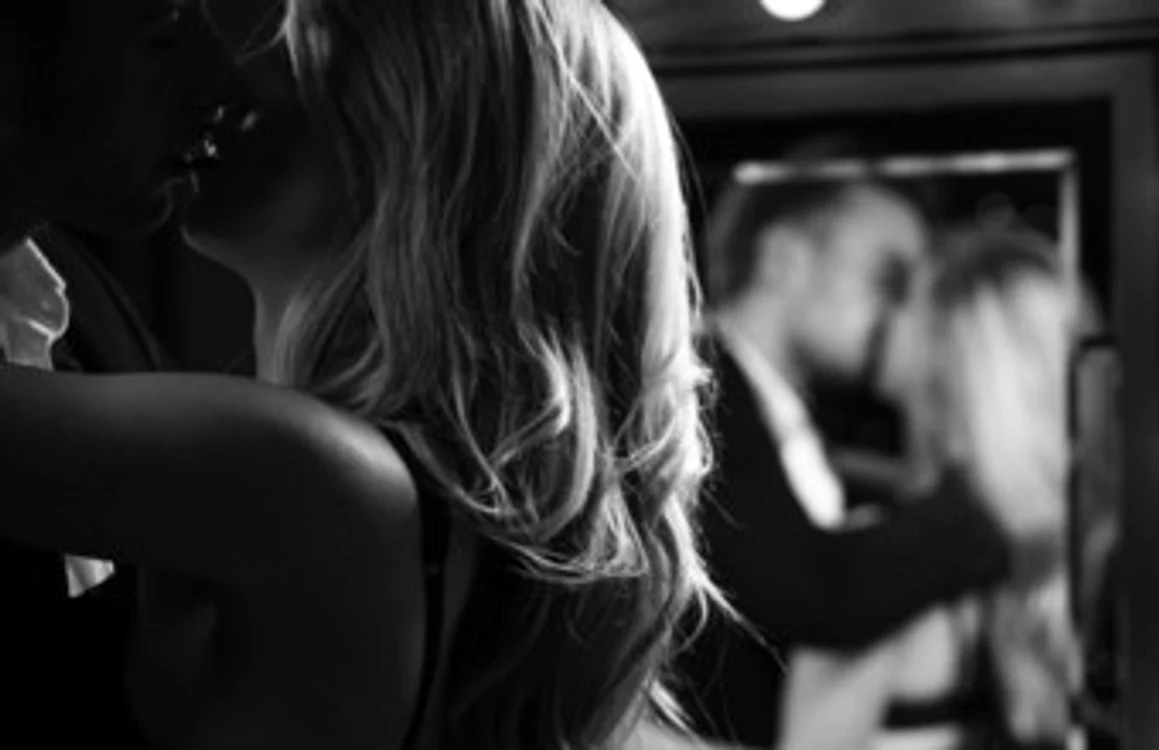 
    Celor mai mulţi bărbaţi li se par irezistibile femeile încrezătoare, competitive, care să le servească mereu noi provocări foto: 123RF  