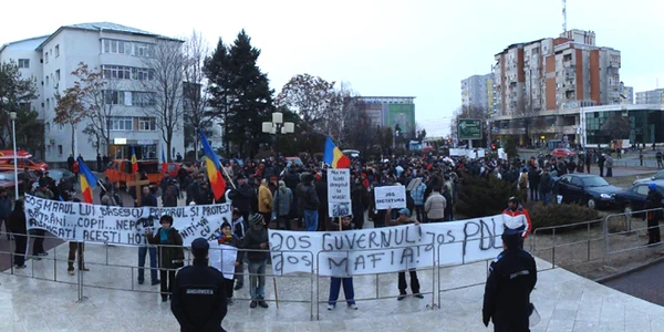 Mişcarea de protest a sindicaliştilor va avea loc pe platoul din faţa Prefecturii Olt din Slatina