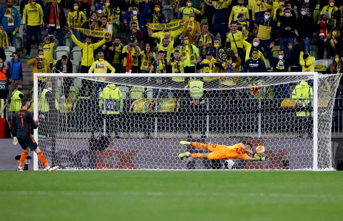 
    Momentul ratării lui David De GeaFOTO: Guliver/ Gettyimages  