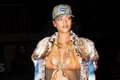 rihanna tinuta burtica la vedere (2) png