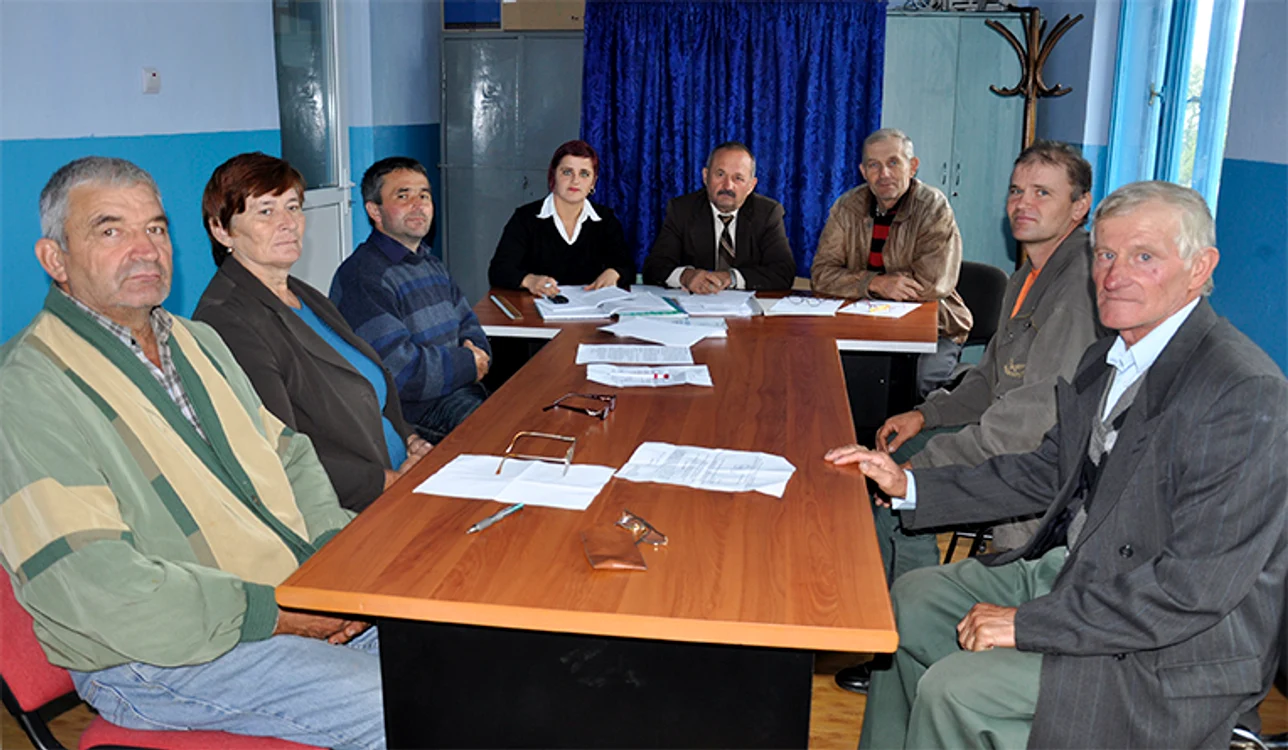 Consiliul Local din comuna Bătrâna FOTO primaria-batrina.ro