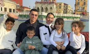 Cristiano Ronaldo si familia (Instagram) jpg