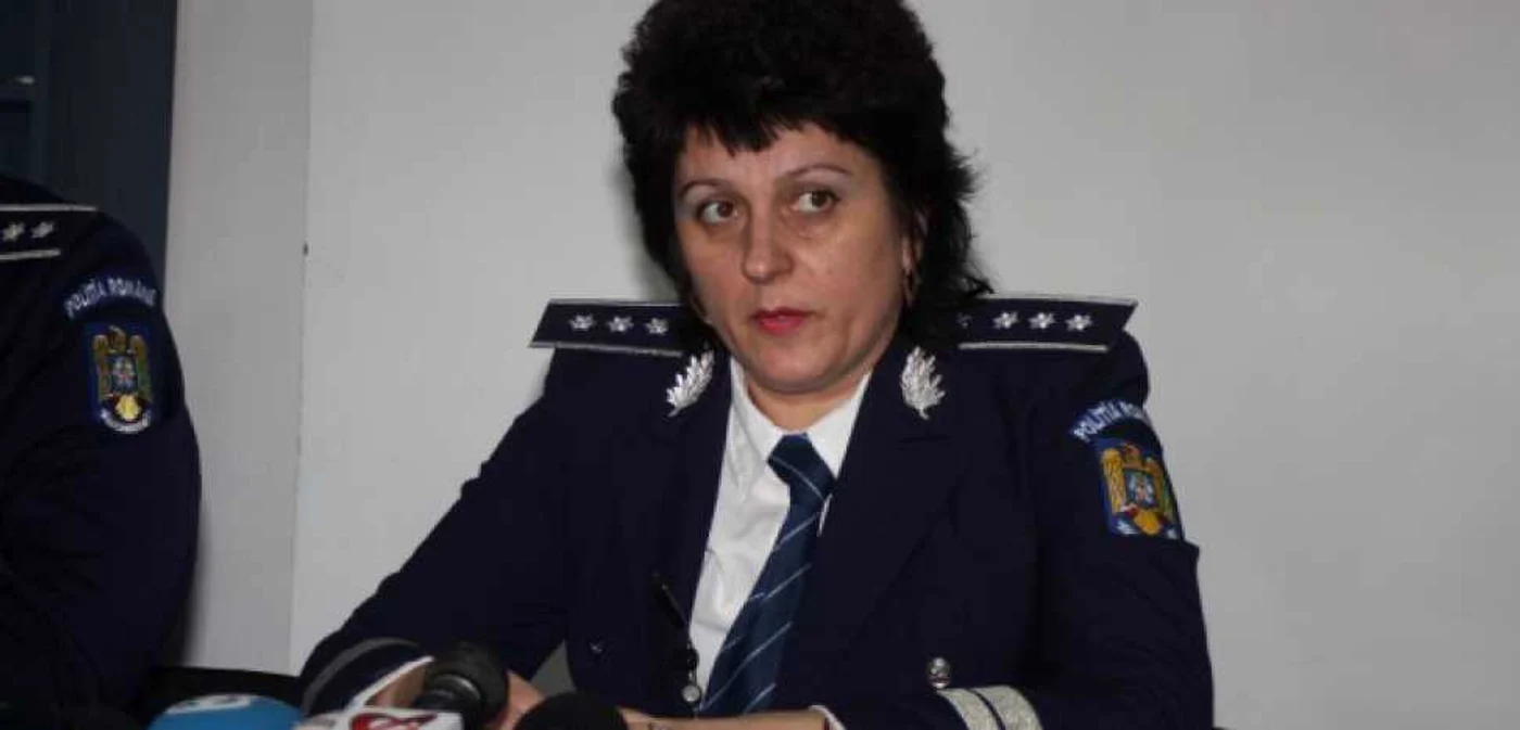 Poliţista Lidia Popescu susţine că şeful ei i-a vorbit urât