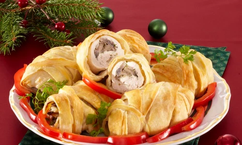 Chicken rolls with mushroom in phyllo pastry jpeg