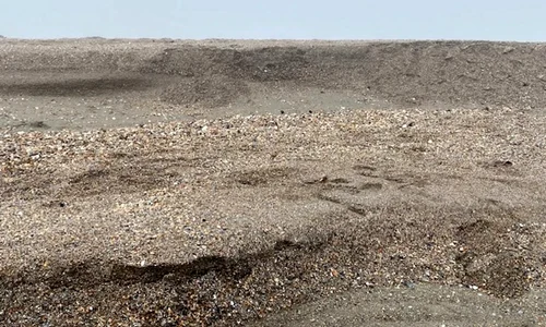 fenomenul de cliffing la Mamaia jpg