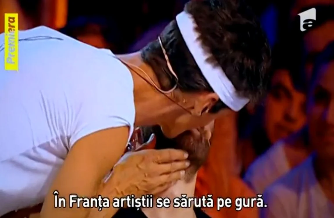 Bendeac, sărutat pe buze de Patrick