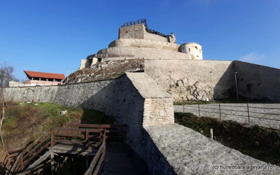cetatea devei decembrie 2019 foto daniel guta adevarul