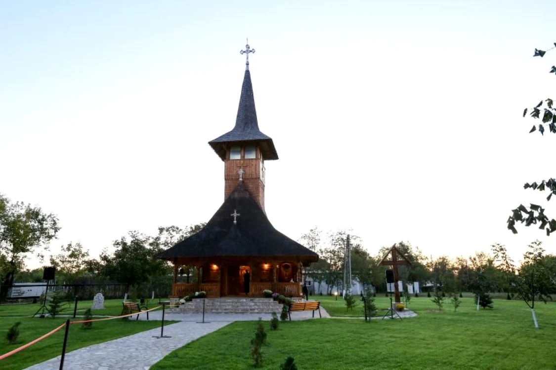 Sursa arhiepiscopiabzvn.ro