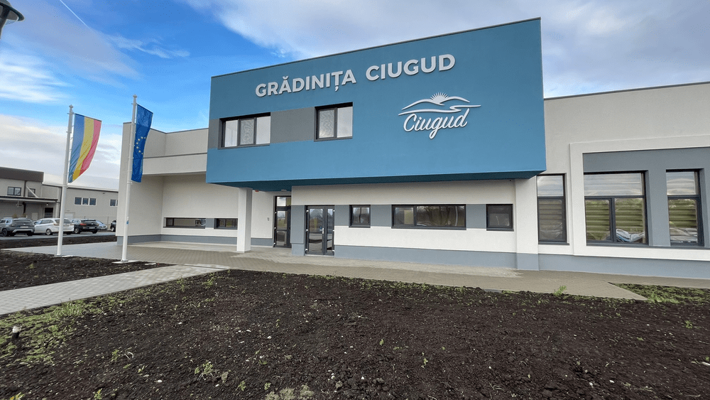 Grădinița viitorului, inaugurată la Ciugud. A costat 1,6 milioane de euro și are sisteme inteligente de lumină și căldură