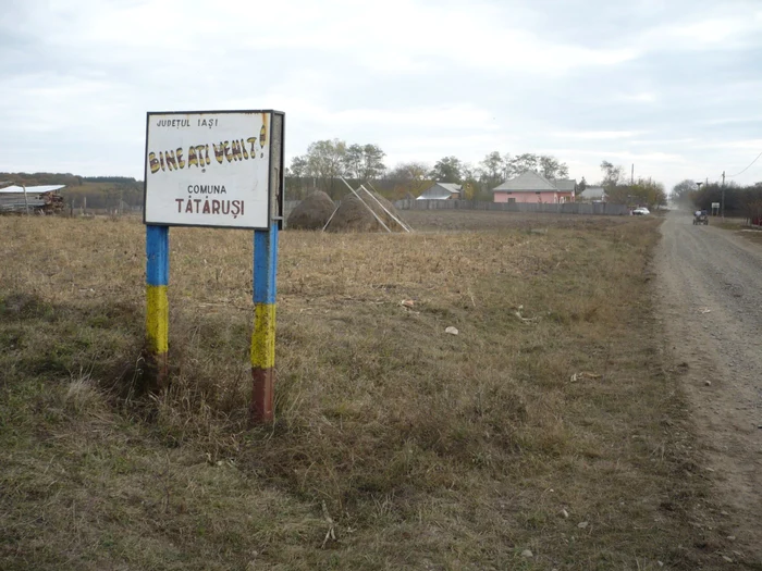 Aşa arată intrarea în Iaşi prin comuna Tătăruşi, în nord-vestul judeţului, dinspre Suceava FOTO Consiliul Judeţean Iaşi