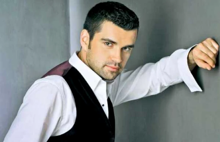 Vlad Miriţă abordează cu lejeritate stilul crossover sau pop-opera