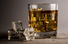 Whiskey ul, apa vieţii jpeg
