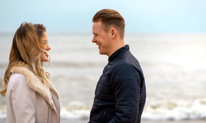 Indiferent cât de mult ai suferit din dragoste, nu trebuie să permiţi ca experienţele trecute să îţi afecteze viaţa prezentă.foto: shutterstock