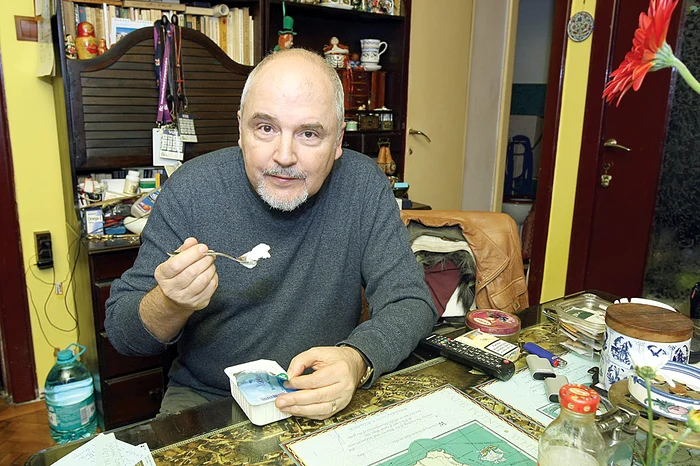 Actorul urmează un regim strict, recomandat de nutriţionist