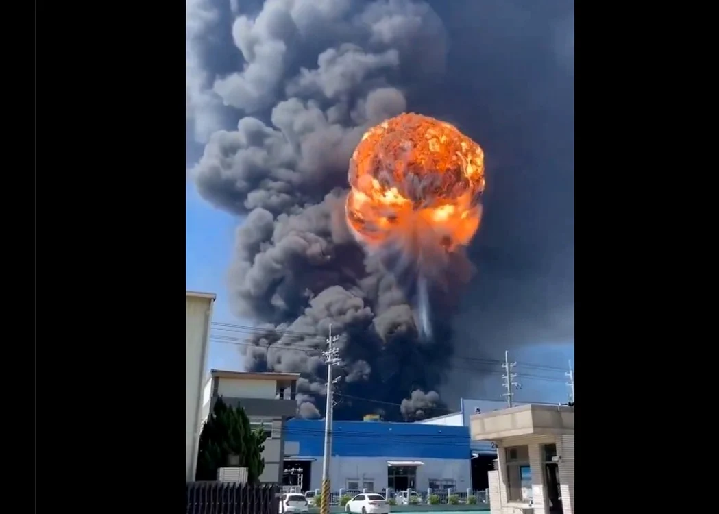 Explozie uriașă la o uzină chimică din China Foto: Captură video X