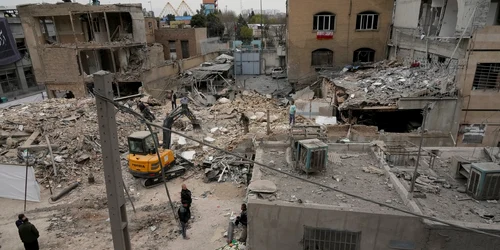  Clădiri distruse în bombardamentele din Iran FOTO Profimedia 