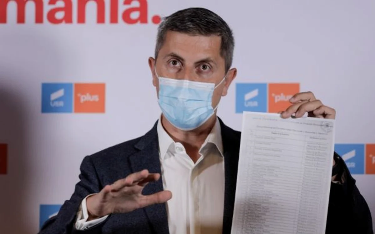 Dan Barna se apără afirmând că el nu a favorizat-o pe sora lui, ci doar a ajutat-o să scrie proiectul în baza căruia a obţinut fonduri UE FOTO Inquam Photos
