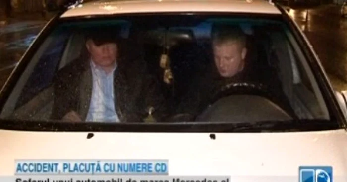 :oferul a refuzat s[ coboare din maşină FOTO: captură Publika TV