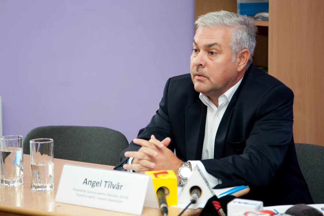 Tîlvăr este cunoscut mai ales în zona de diplomație parlamentară FOTO Mediafax