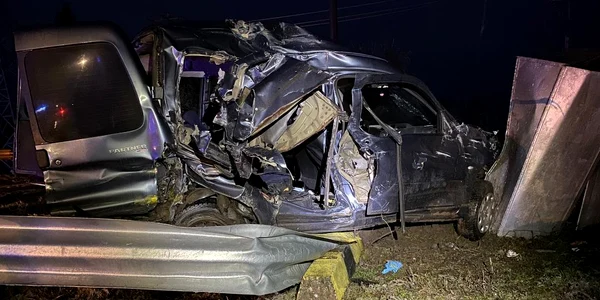accident de tren la alexeni FOTO ISU IL jpg