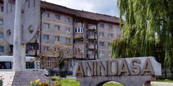 Primăria Aninoasa a reuşit să-şi achite toate datoriile şi să iasă din insolvenţă după mai bine de un an de reorganizare FOTO