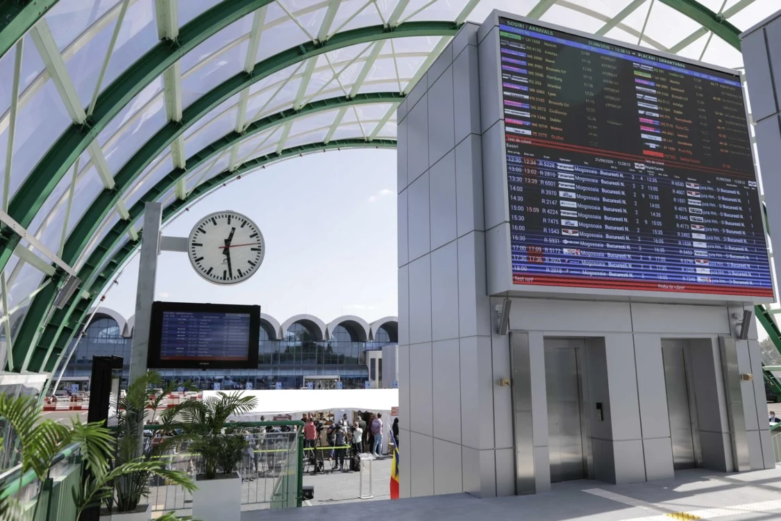 Test tren  Gara de Nord  Aeroport Otopeni FOTO Inquam Photos / Octav Ganea