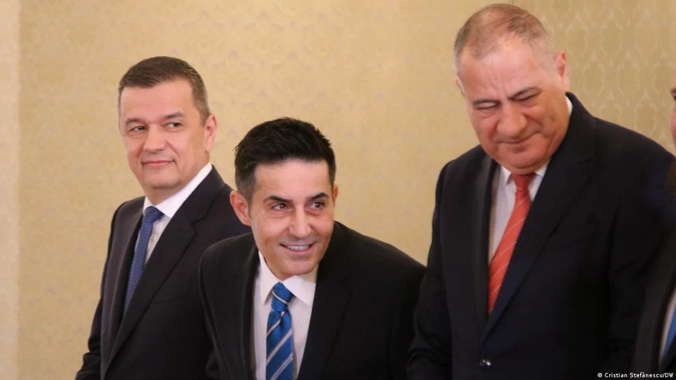 Liderii PSD Sorin Grindeanu, Claudiu Manda şi Marian Neacșu la consultările de la Cotroceni