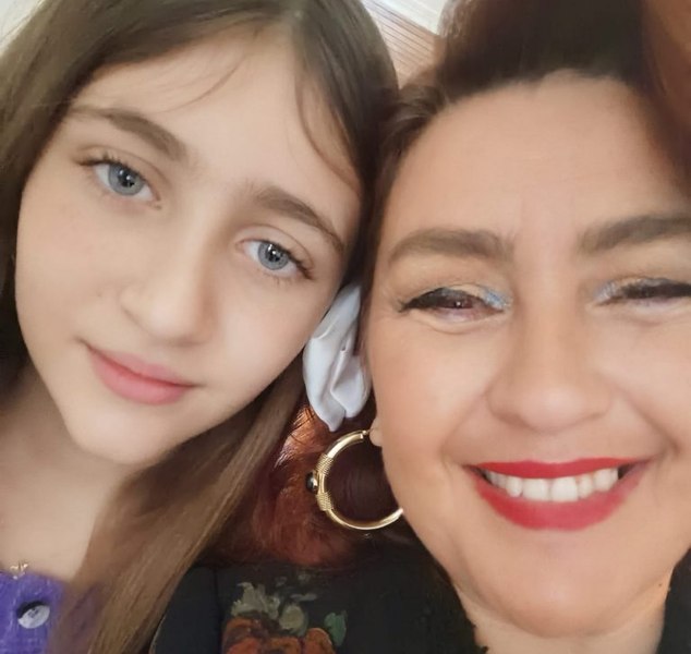 Fiica Ronei Hartner a rămas orfană. Cine este tatăl Ritei Sumalya, adolescenta în vârstă de 15 ani VIDEO