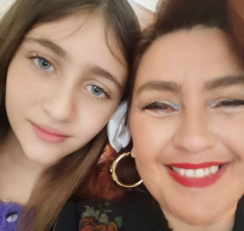 Rona Hartner și Rita, unica fiică FOTO Adevărul