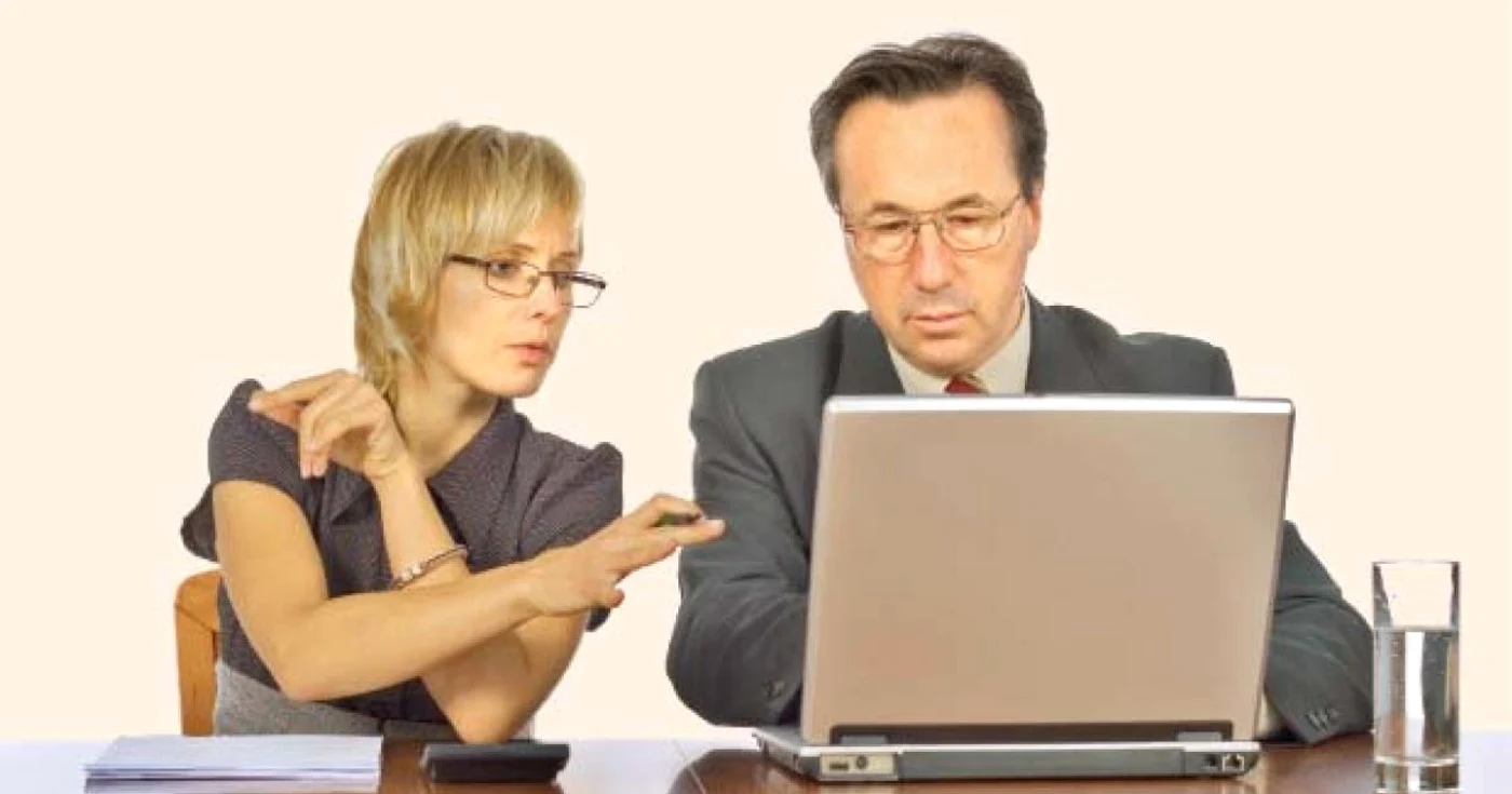 Managerii sunt foarte atenţi la informaţiile despre aplicanţi găsite pe platformele sociale  