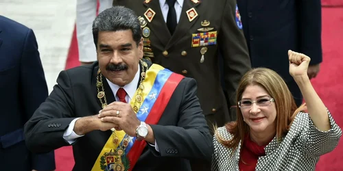 nicolas maduro cilia flores2 jpg