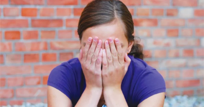 La 12 ani, are o boală cu transmitere sexuală