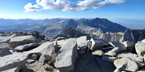 Doi alpiniști români au cucerit Cordiliera Nord Americană. FOTO Geo Badea