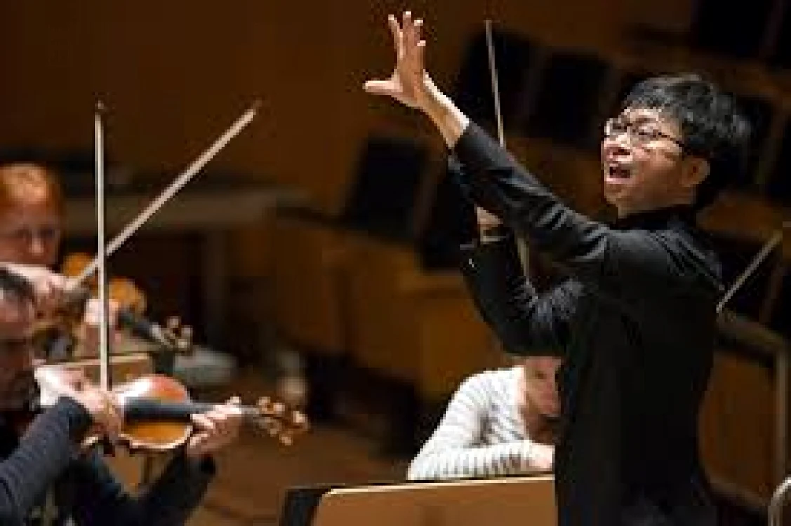 Dirijorul Kahchun Wong