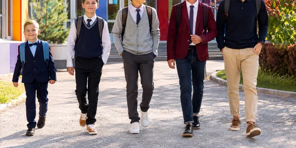 Back to School 2026 în uniforme sau outfituri școlare mai relaxate Foto Daciana Stoica pentru Ghidul Cumpărătorului Adevărul jpg