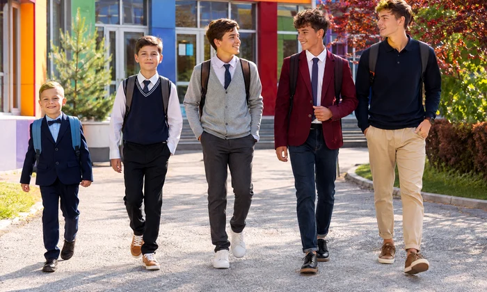 Back to School 2026 în uniforme sau outfituri școlare mai relaxate Foto Daciana Stoica pentru Ghidul Cumpărătorului Adevărul jpg
