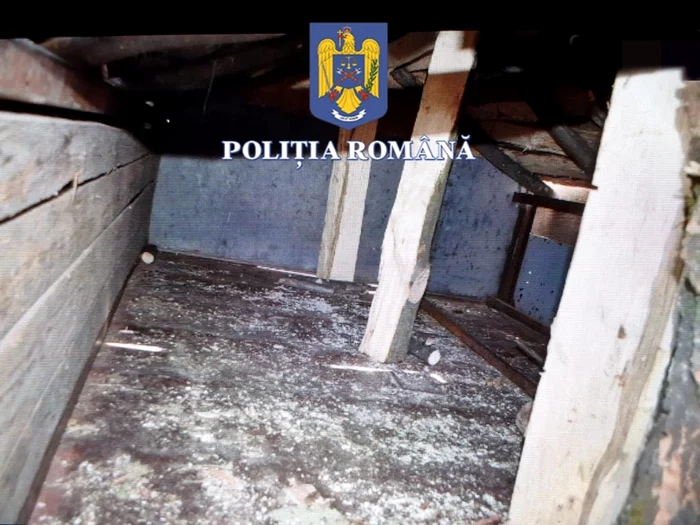 Întreaga încărcătură era suspendată pe chituci FOTO: IPJ Olt