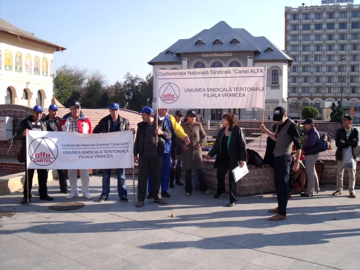 Puţini sindicalişti au venit la protest  Foto: Ştefan Borcea