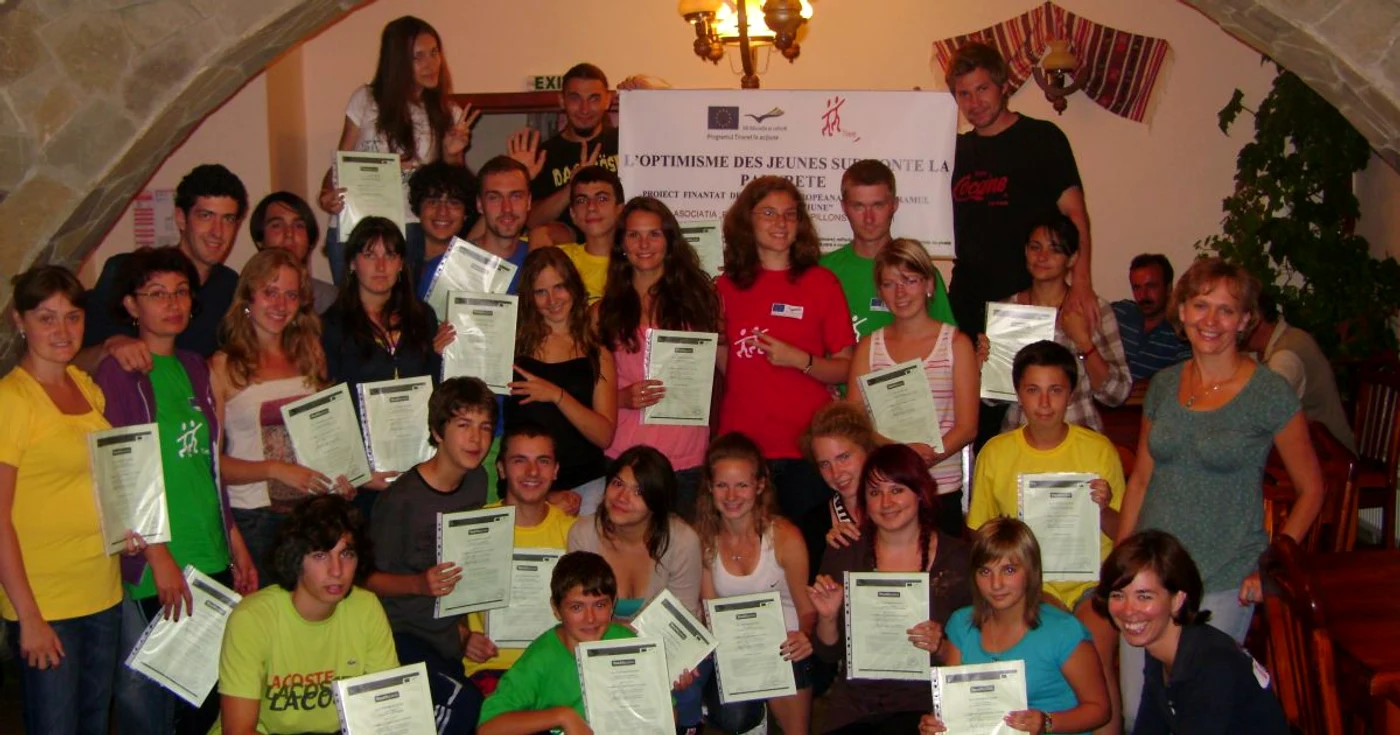 Cei 36 de tineri au primit diplome Youth Pass care le atestă abilităţile deprinse