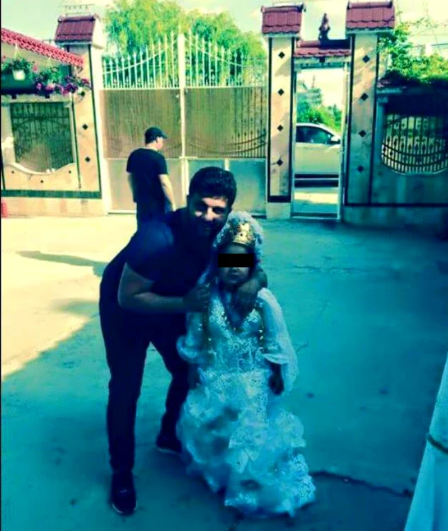 Fetiţa romă în ziua nunţii