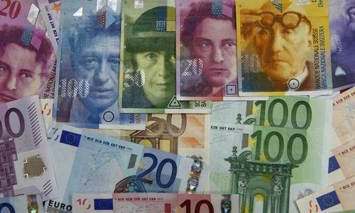 Războiul mondial al banilor jpeg