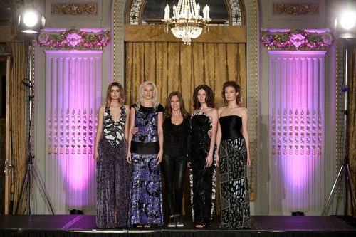 The appliance Odysseus Maxim Designerii au dat un nou examen de stil la gala Soirées de la Mode,  închinată memoriei lui Răzvan Ciobanu FOTO&VIDEO