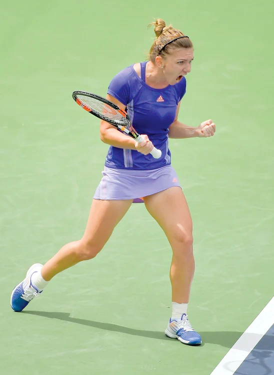 Simona Halep a renunţat la participarea în Fed Cup tocmai pentru a ataca locul 2 în clasamentul mondial la StuttgartFoto: AP