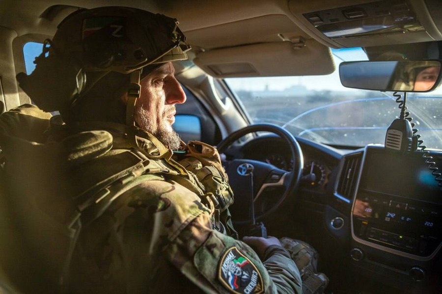 Comandantul forţelor speciale cecene cere mobilizarea a două milioane de militari pentru un război împotriva Europei