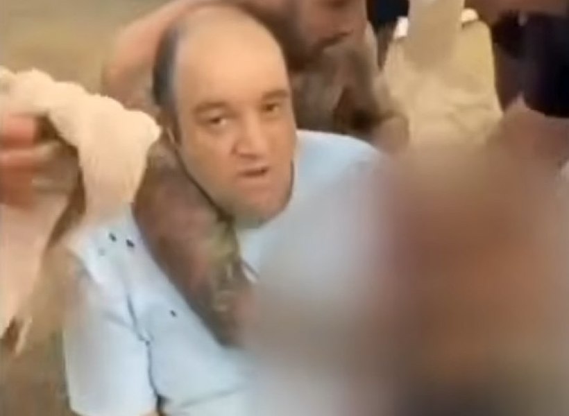 Act de eroism. Un comerciant musulman a dezarmat unul dintre atacatori de pe Plaja Bondi din Sydney. Doi bărbați înarmați au deschis focul asupra unor persoane nevinovate în timpul festivalului evreiesc Hanuka